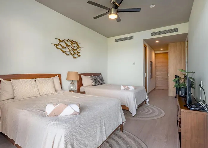 Luxury 2bd 2ba Ocean View 200m From Hébergement de vacances